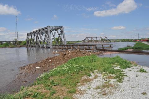 RR bridge 